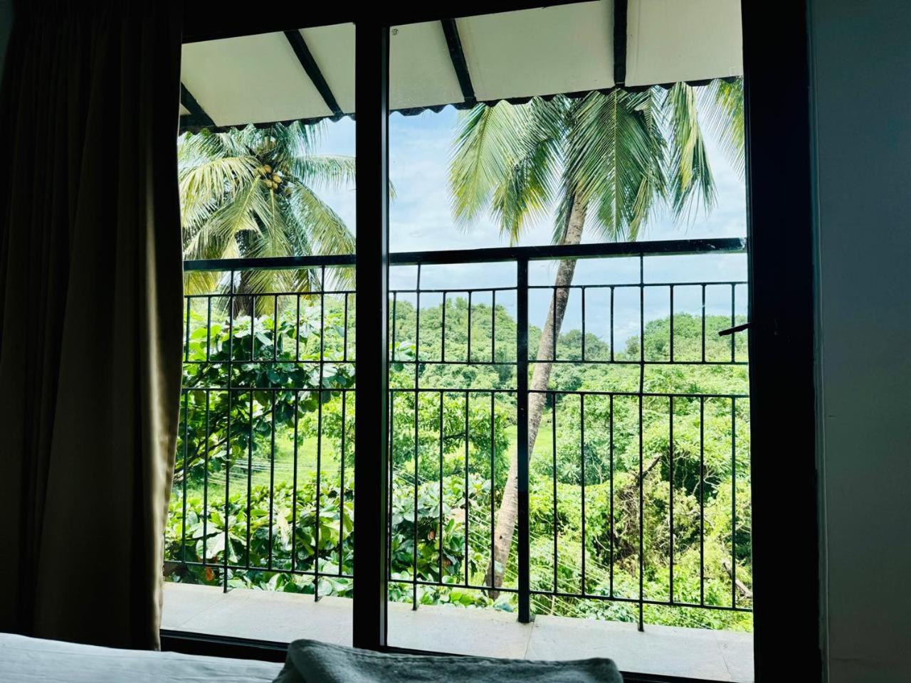 Half Hotel, Calangute Extérieur photo
