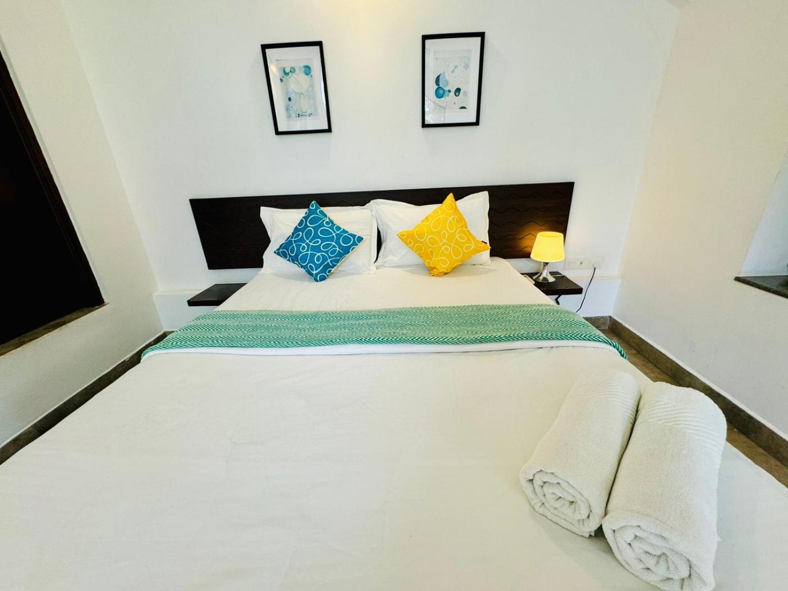 Half Hotel, Calangute Extérieur photo