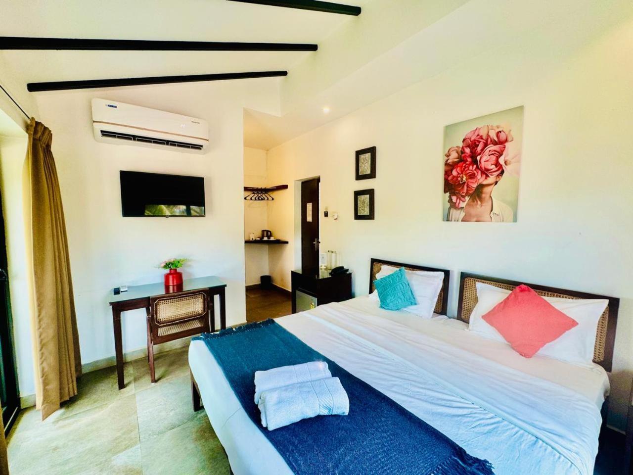 Half Hotel, Calangute Extérieur photo